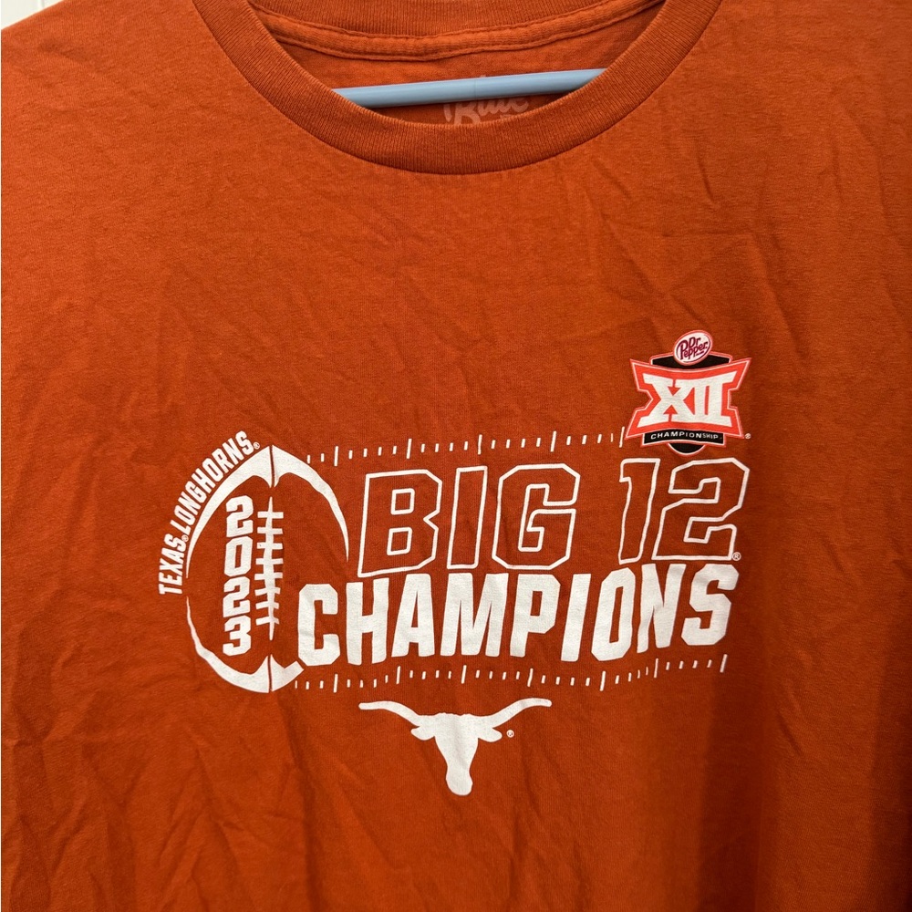 Men’s university of Texas longhorns short sleeve shirt. Size XXXL burnt orange. - Picture 2 of 4